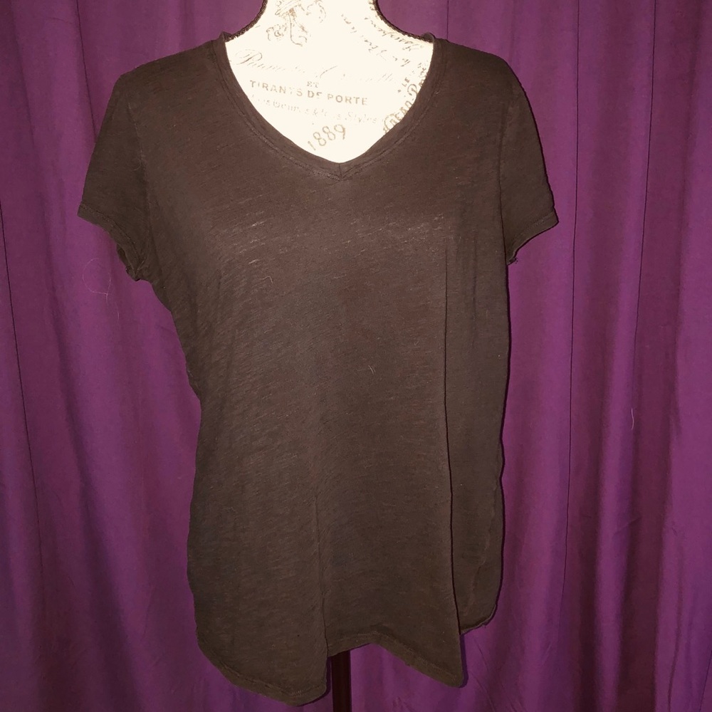 Plain black tee